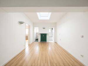 Teilmöbliertes Zimmer in charmanter WG in S-Mühlhausen – 70437 Stuttgart – Vorschaubild 4