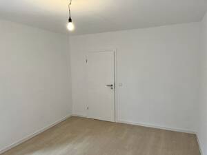 Moderne 2 ZKB-Wohnung EBK und Loggia – 66125 Saarbrücken – Vorschaubild 3