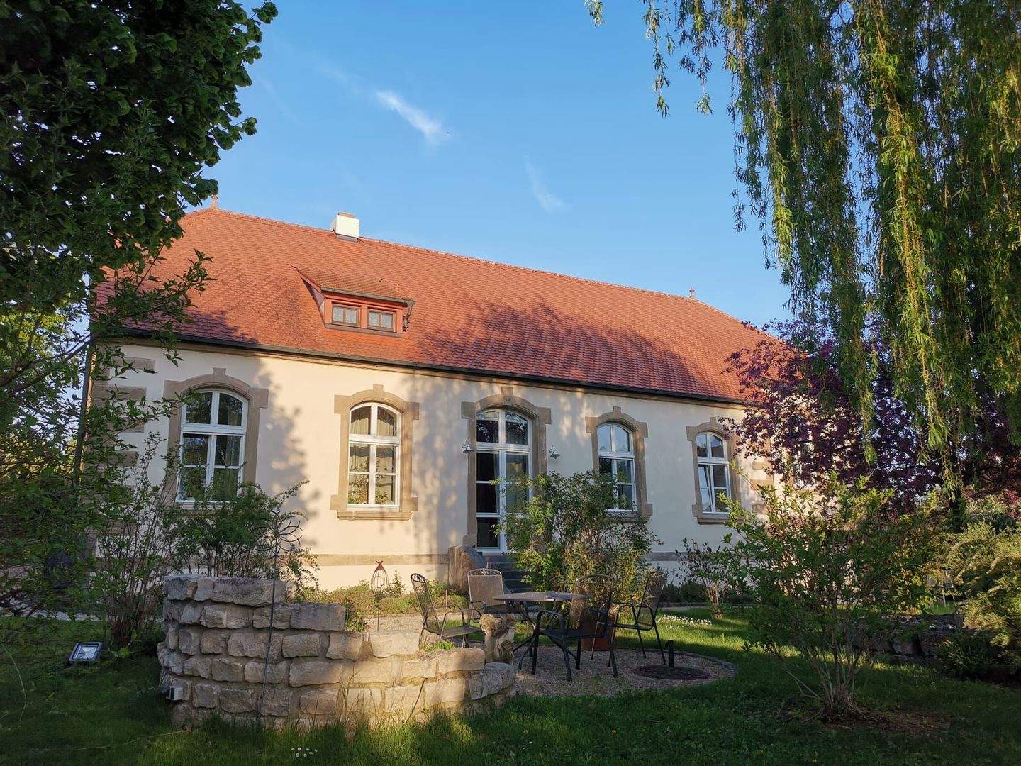 ZUHAUSE ANKOMMEN: CHARME TRIFFT LUXUS - EINZIGARTIGES REFUGIUM – Ellingen – Vorschaubild 2