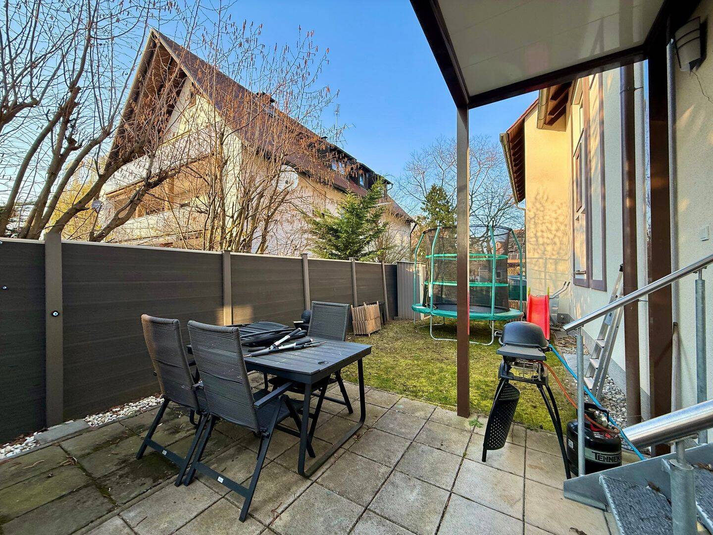 Hochwertig modernisierte 3 Zimmer Whg. mit Garten & großem Einliegerbereich inkl. Küche und Badezimmer + Außenstellplatz – Nürnberg – Vorschaubild 5
