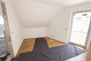 Charmante Dachgeschosswohnung mit Loggia und Balkon - Neubau-Erstbezug mit besonderem Flair – 22043 Hamburg – Vorschaubild 7