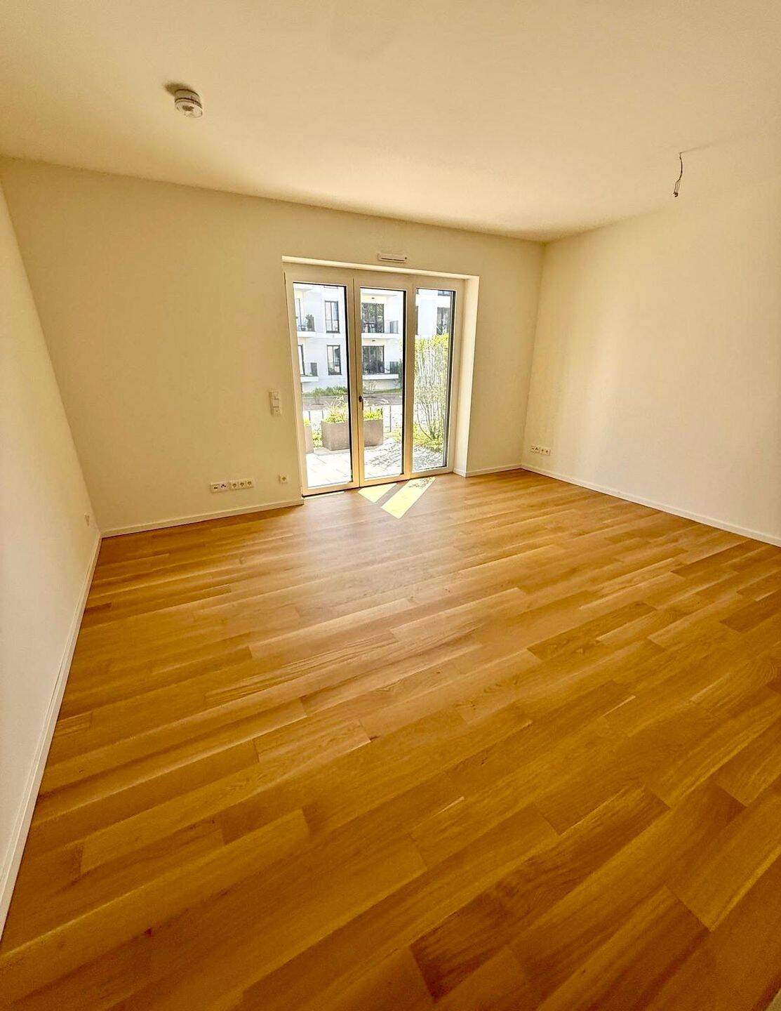 Erstbezug mit Terrasse im schönen Friedenau: Hochwertige 2 ZKB im Neubau – Berlin – Vorschaubild 2
