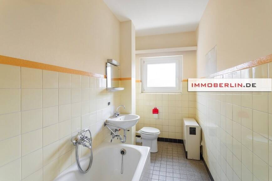 IMMOBERLIN.DE - Optimal positionierte Wohnung mit Westloggia in beliebter Lage – Berlin – Vorschaubild 4