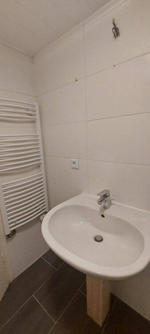 Schöne, neu renovierte 3 Zimmerwohnung zur Vermietung in Goslar – Goslar – Vorschaubild 3