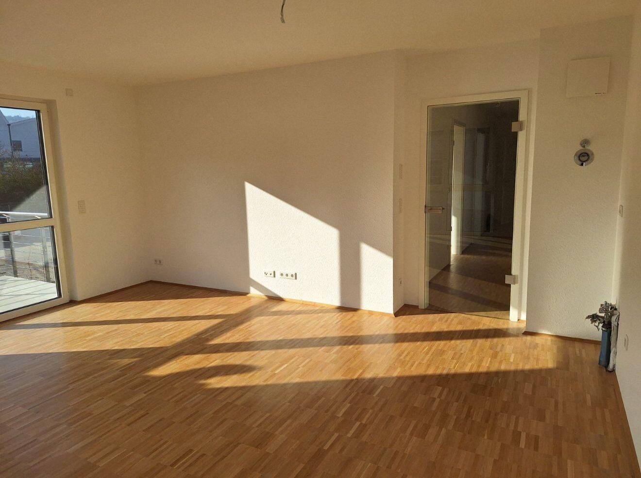 Nachmieter gesucht 2-Zimmer-Neubau in Heidingsfeld – Würzburg – Vorschaubild 2