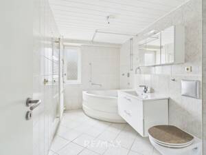 Urbane Wohlfühloase mit sonnigem Südbalkon & eigener Garage – 70372 Stuttgart – Vorschaubild 9