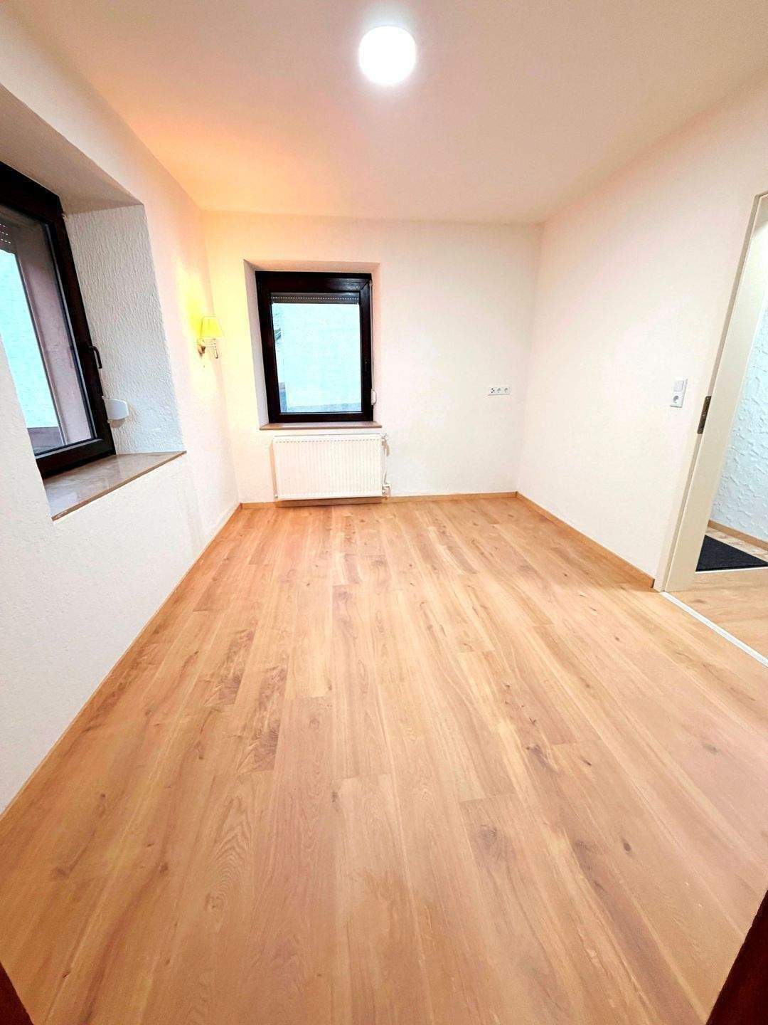 Charmantes Einfamilienhaus mit Garage, Scheune und zusätzlichem Gartengrundstück in Großlittgen – Großlittgen – Vorschaubild 9