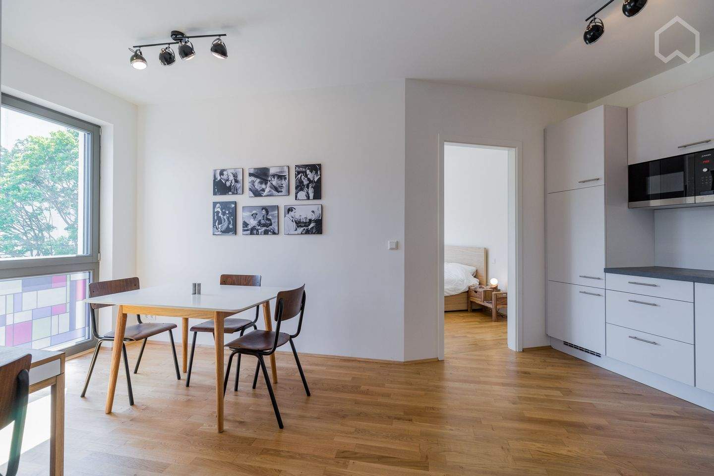 Modernes Apartment in Mitte mit Balkon und moderner neuer Ausstattung – Berlin – Vorschaubild 7
