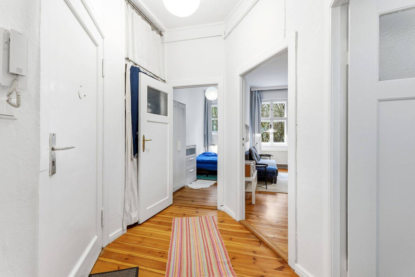 **Charmante 2-Zimmer-Altbauwohnung mit Terrazzo im Prenzlauer Berg**