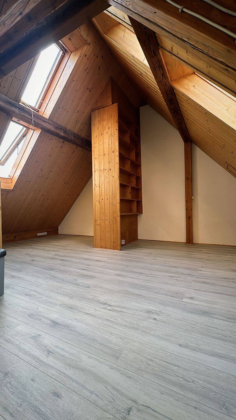 Besondere DG Wohnung in der Saarbrücker Innenstadt – Saarbrücken – Vorschaubild 3