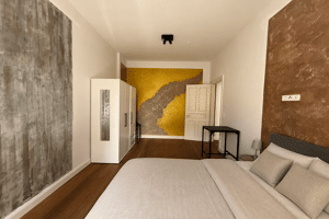 Koffer packen und einziehen: Modernisierte 3-Zimmer-Wohnung mit Pkw-Stellplatz – 21029 Hamburg – Vorschaubild 3
