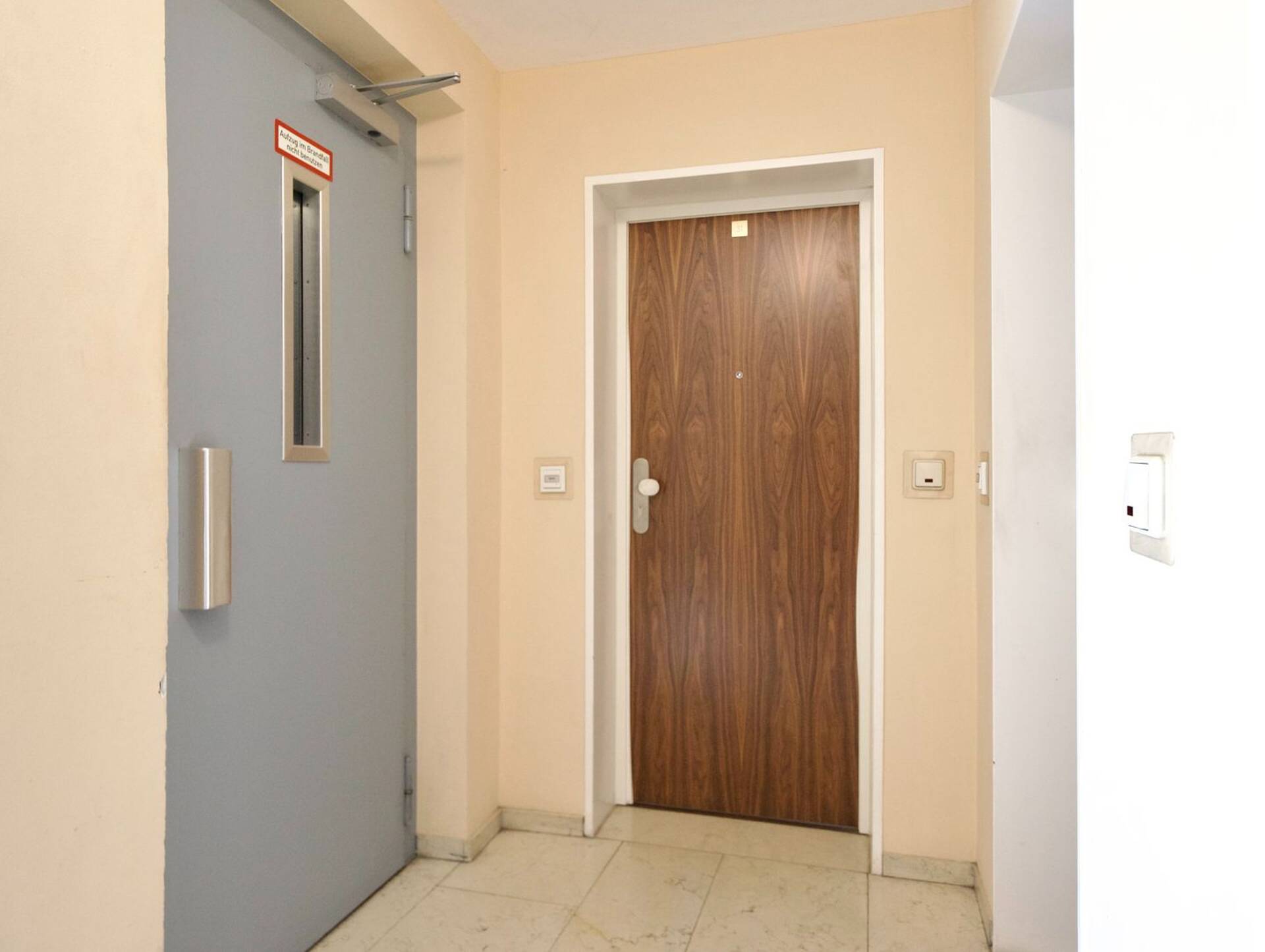 Rohdachboden in 50670 Köln mit 64 m² kaufen