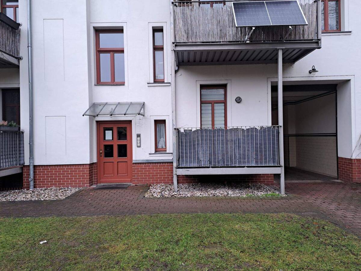 Schönes Gohlis-Mitte, modernisierte Hochparterrewohnung im Stuckaltbau – 4157 Leipzig – Bild 1 von 8