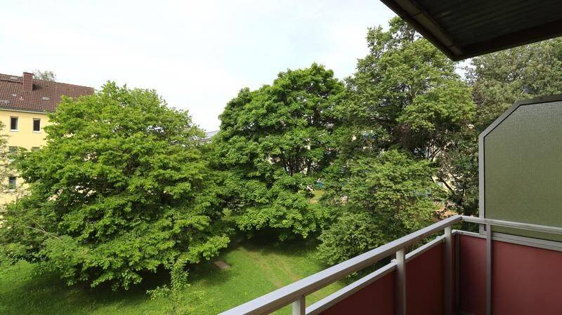 3 Zimmer mit Balkon in entspannter Umgebung – Chemnitz – Vorschaubild 3