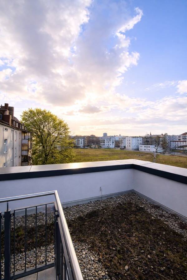 Rostock: Exklusive 2-Zimmerwohnung mit Dachterrasse & PKW-Stellplatz in Stadtmitte – Rostock – Vorschaubild 8