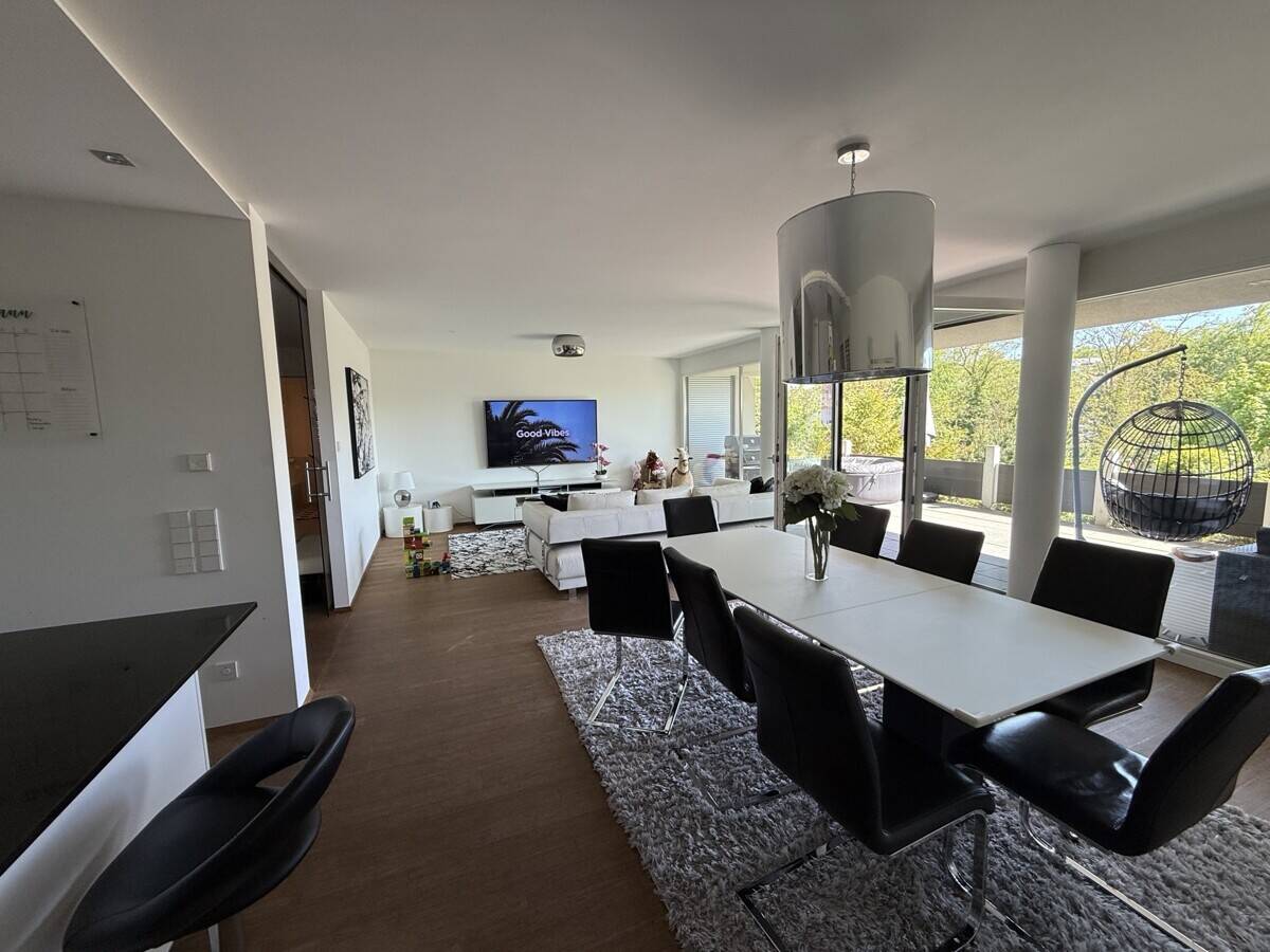 WOHNUNG IM HEILBRONNER OSTEN MIT GROSSER TERRASSE UND TIEFGARAGENSTELLPLATZ – Heilbronn – Vorschaubild 4