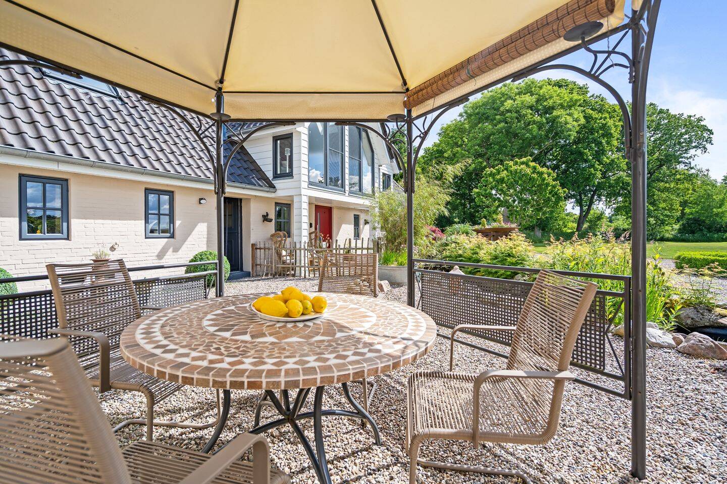 Einzigartiger Resthof - Ländliche Idylle trifft modernen Lifestyle – Hennstedt – Vorschaubild 3