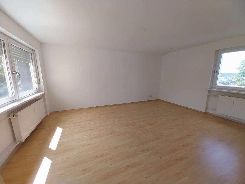 Perfekt geschnittene 3,5-Zimmer Wohnung in Regensburg - Königswiesen! – Regensburg – Vorschaubild 4