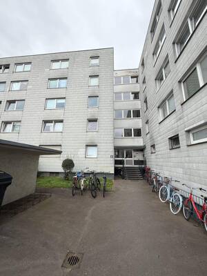 Charmante 3-Zimmer-Wohnung in verkehrsgünstiger Lage in Ingolstadt-Ost – 85055 Ingolstadt – Vorschaubild 3