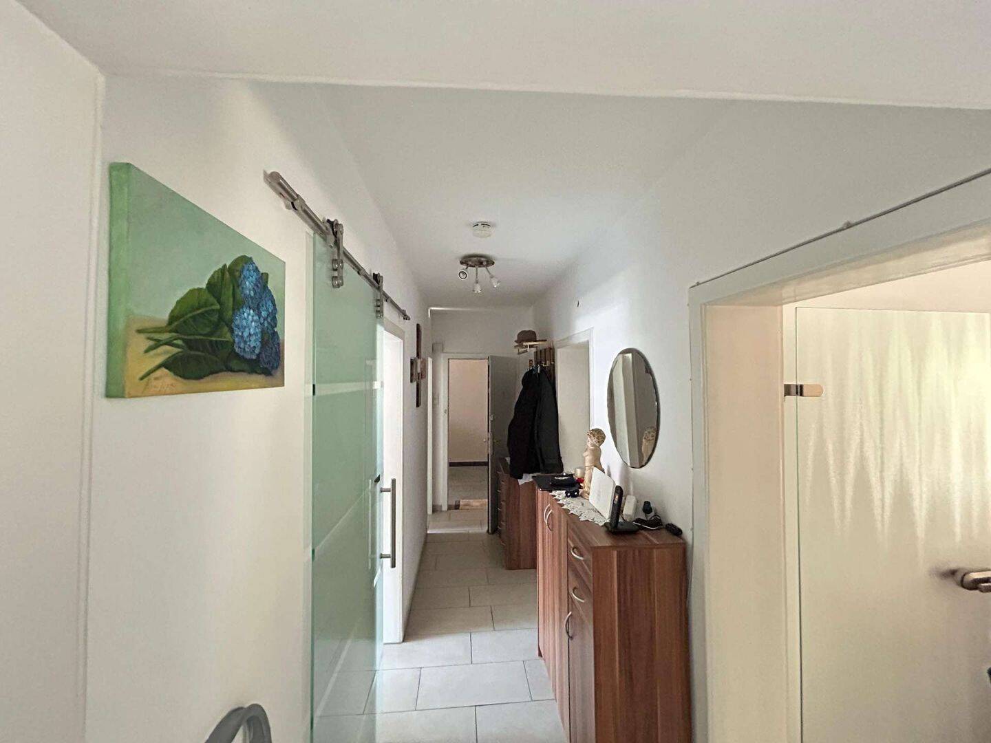 Zentrale 3,5-Zimmer-Wohnung ca. 96 m² – inkl. Einbauküche und Balkon! – Gelsenkirchen – Vorschaubild 4