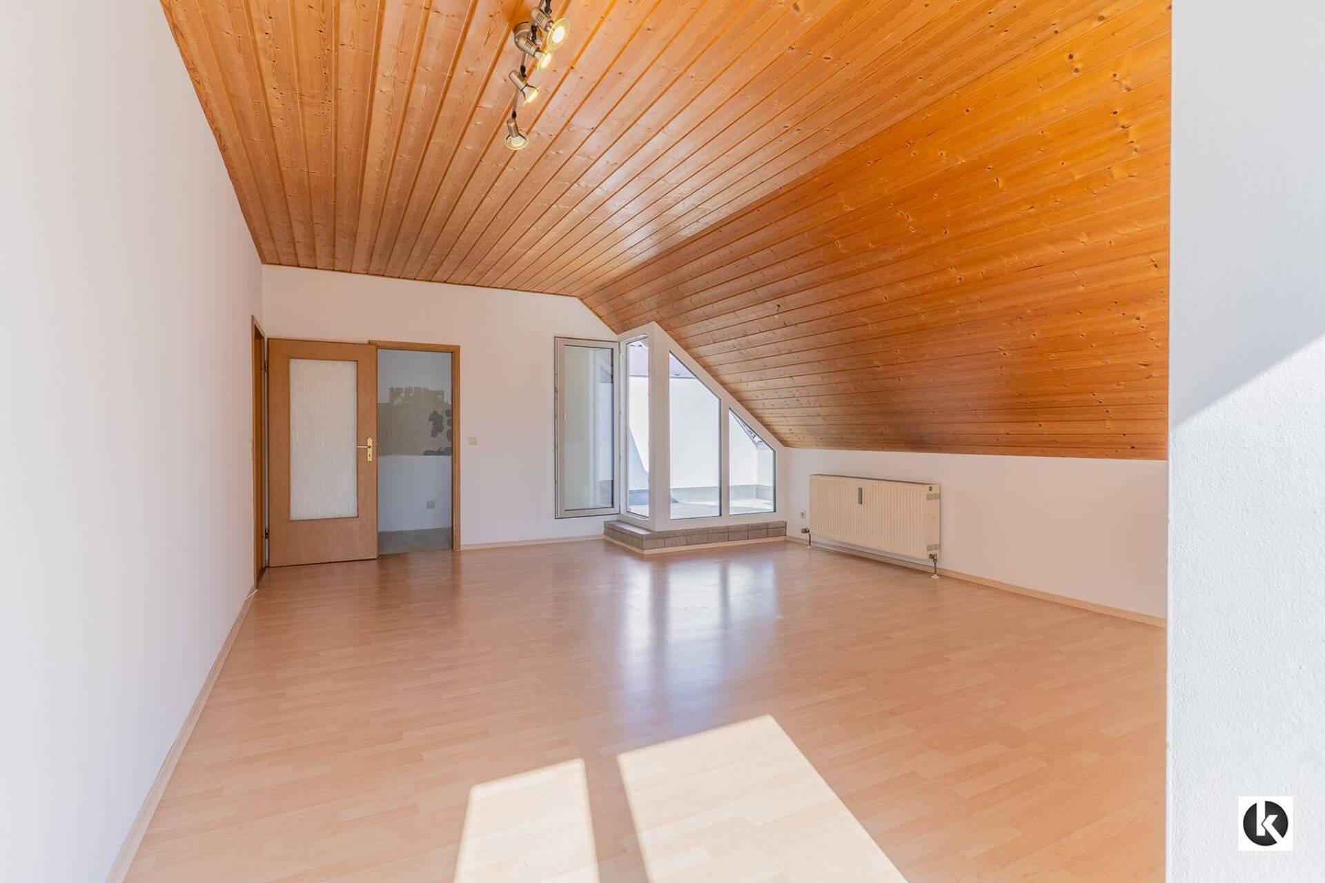 Dachgeschosswohnung in 85051 Ingolstadt mit 62,03 m² kaufen