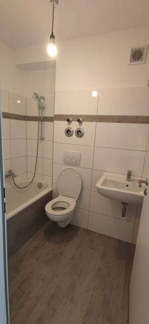 Schönes 1 Zimmerapartment in Fürth – 90762 Fürth – Vorschaubild 5