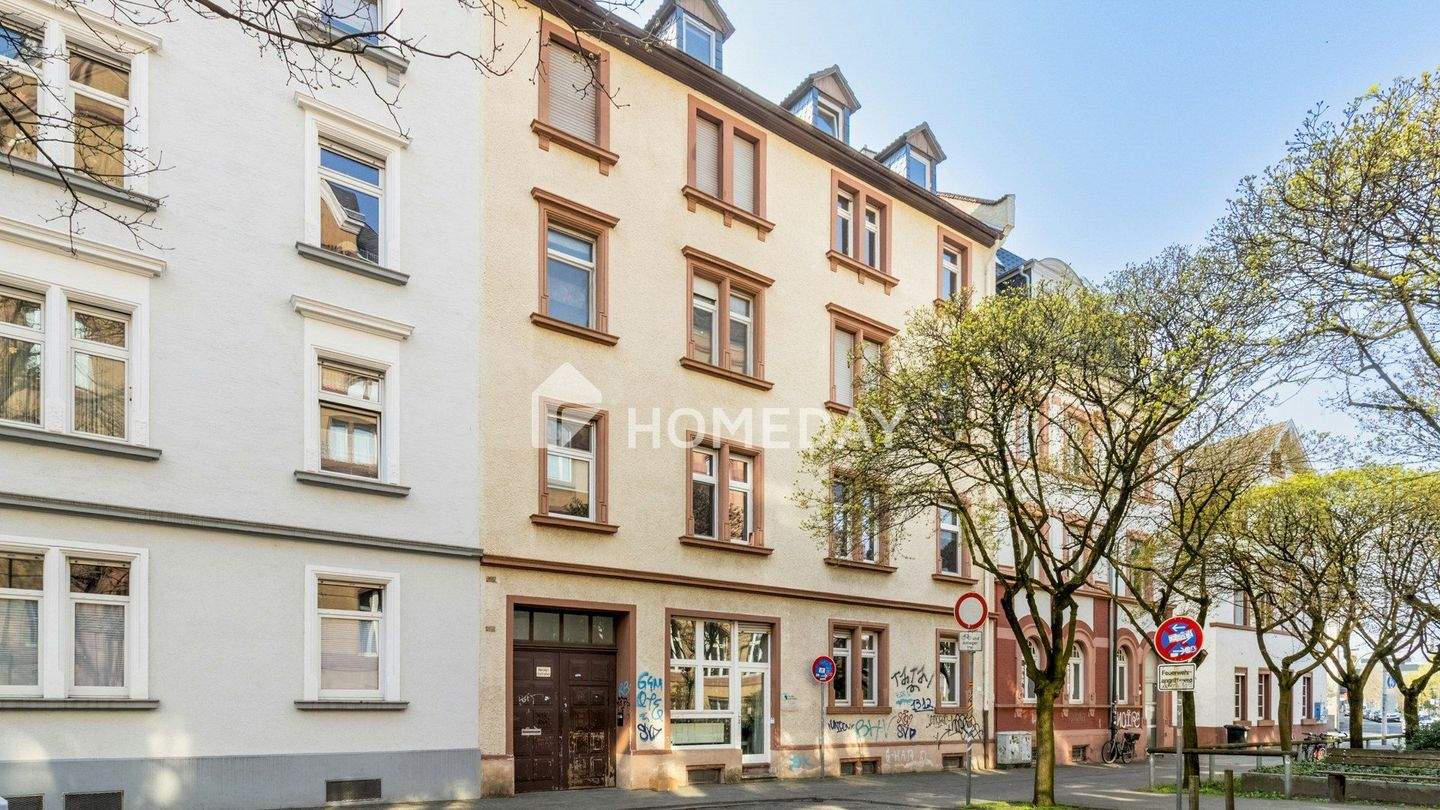 Leerstehende Altbau-Wohnung mit 2 Zimmern und Keller in zentraler Lage - WG geeignet – Darmstadt – Bild 1 von 9