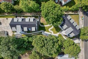 4-Zimmer-Maisonette in besonderer Berliner Lage mit EBK, Fußbodenheizung, Terrasse & Balkon – 14055 Berlin – Vorschaubild 8