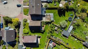 !! Schönebeck- Gepflegtes Einfamilienhaus in Sackgassenlage mit Garage und Vollkeller !! – 28757 Bremen – Vorschaubild 2