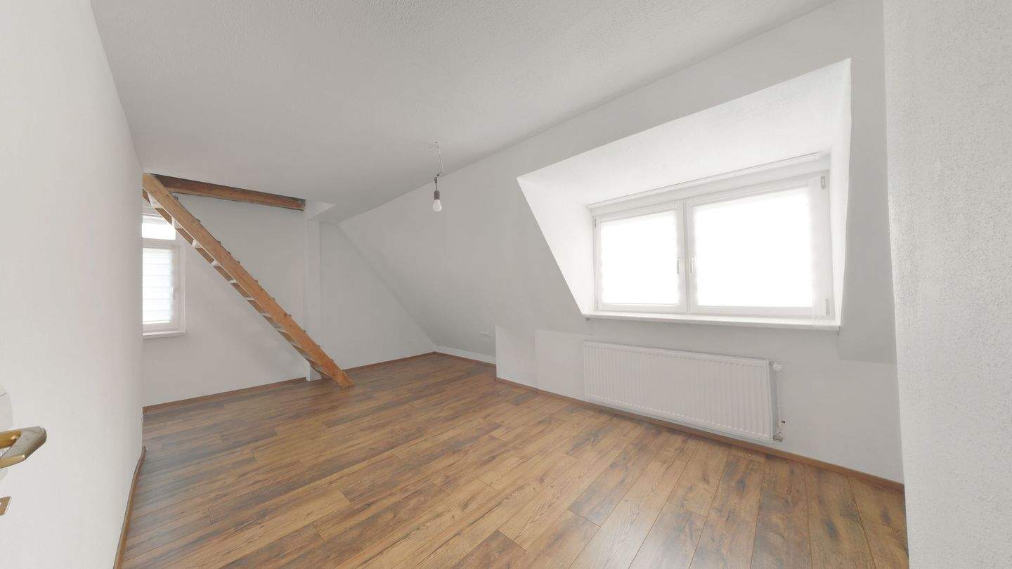 Ruhige Wohnlage trifft moderne Ausstattung - Einfamilienhaus mit Charme – Albstadt – Vorschaubild 4