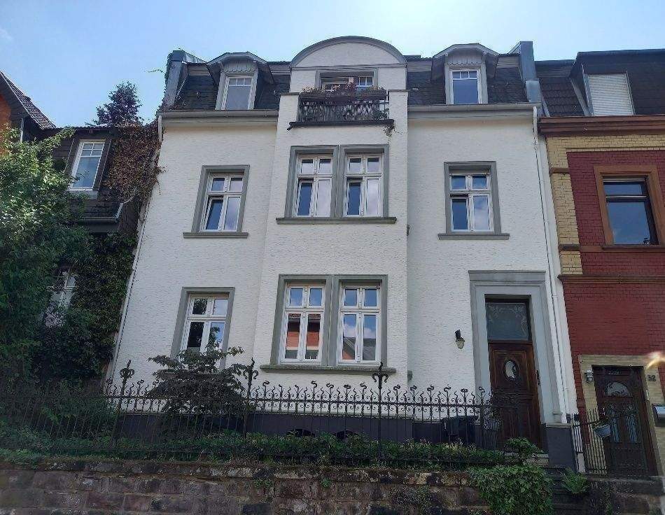 Stilvolles Mehrfamilienhaus, auch zur Eigennutzung? In ruhiger, bevorzugter, Wohnlage von ALT - Saarbrücken – Saarbrücken – Vorschaubild 2