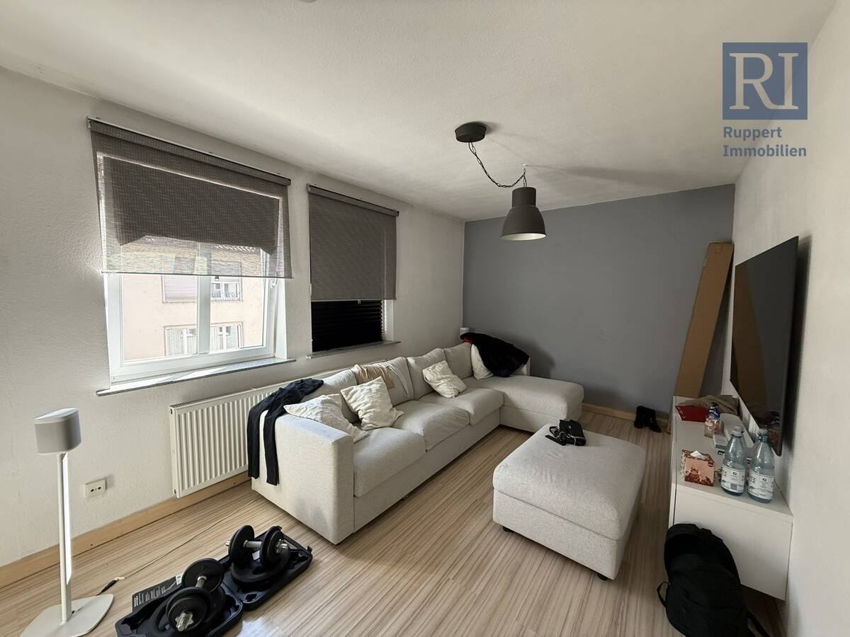 2-Zimmer-Wohnung mit Balkon in der Würzburger Innenstadt