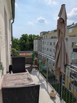 Provisionsfrei: Helle, bezugsfreie 2-Zimmer Altbauwohnung mit Südwest-Balkon im Florakiez – 13187 Berlin – Vorschaubild 9