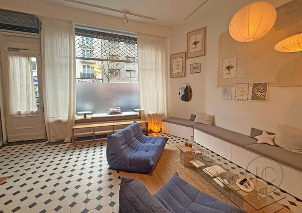 Mehrfamilienhaus in 50677 Köln mit 613 m² kaufen
