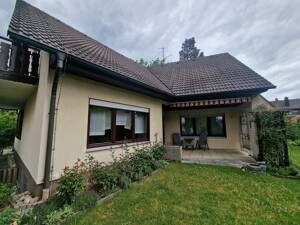 Als Zwei- oder Einfamilienhaus nutzbar, neue Heizung – 90768 Fürth – Vorschaubild 3