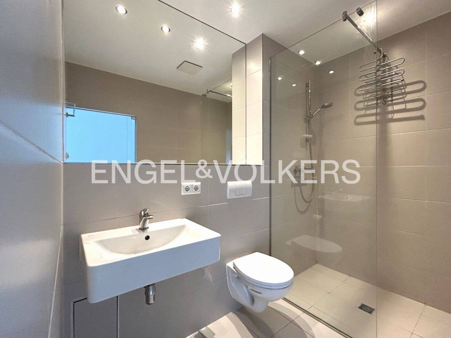 Bezugsfrei ! Modernes Mikroapartment mit Terrasse in Berlin-Dahlem – Berlin – Vorschaubild 3