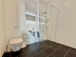 Wohnen zwischen Wasser und Natur - stilvolle Terrassenwohnung mit Garten & opt. Bootsliegeplatz – 12587 Berlin – Vorschaubild 2