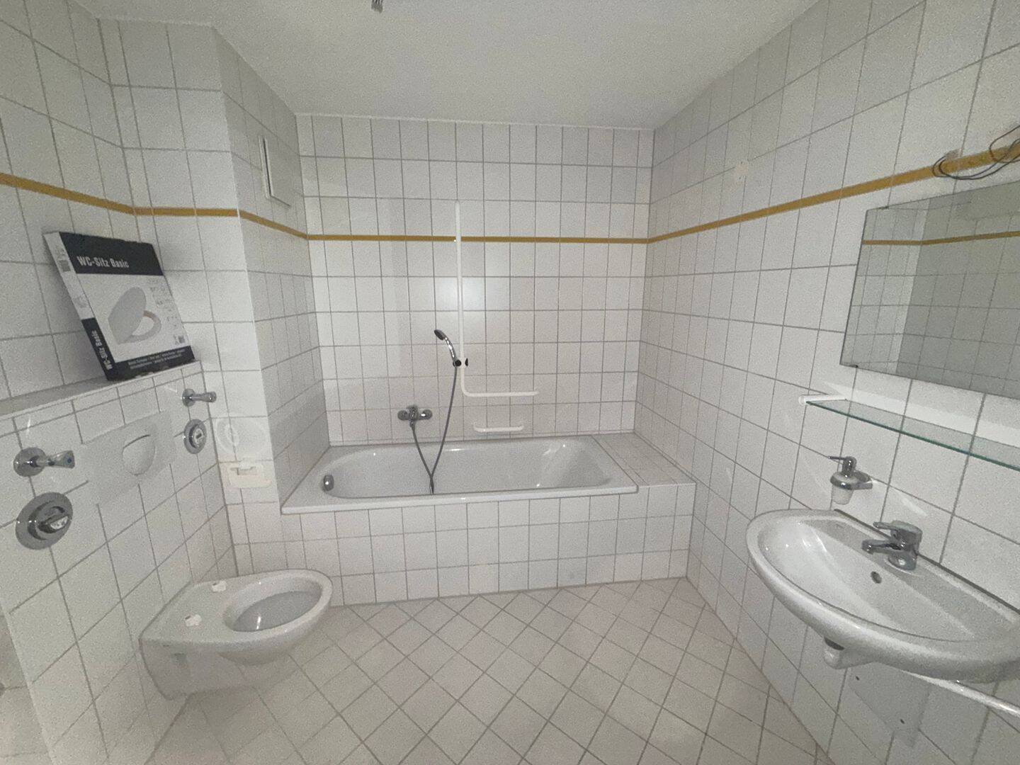BARRIEREFREI - 2-RAUM- APARTMENT MIT BALKON - SENIOR LIVING - – Chemnitz – Vorschaubild 4