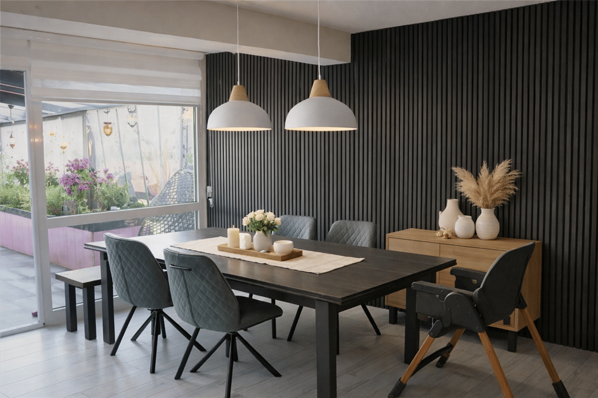 Viel Raum zum Leben: Modernisiertes Reihenhaus mit Garten und flexibler Raumaufteilung – 42897 Remscheid – Bild 1 von 9