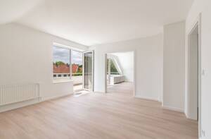 Große 3 Zimmer Wohnung mit Süd-Balkon in Hummelsbüttel - ehemals zwei Einheiten, flexibel teilbar – 22339 Hamburg – Vorschaubild 5