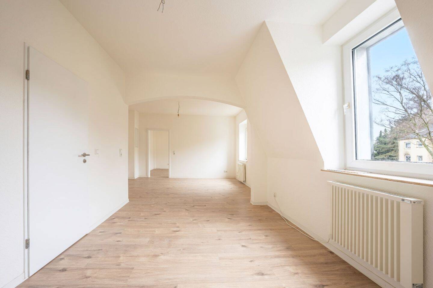 Stilvoll modernisiert - attraktives Apartment mit Wohlfühlcharakter – Dortmund – Vorschaubild 2