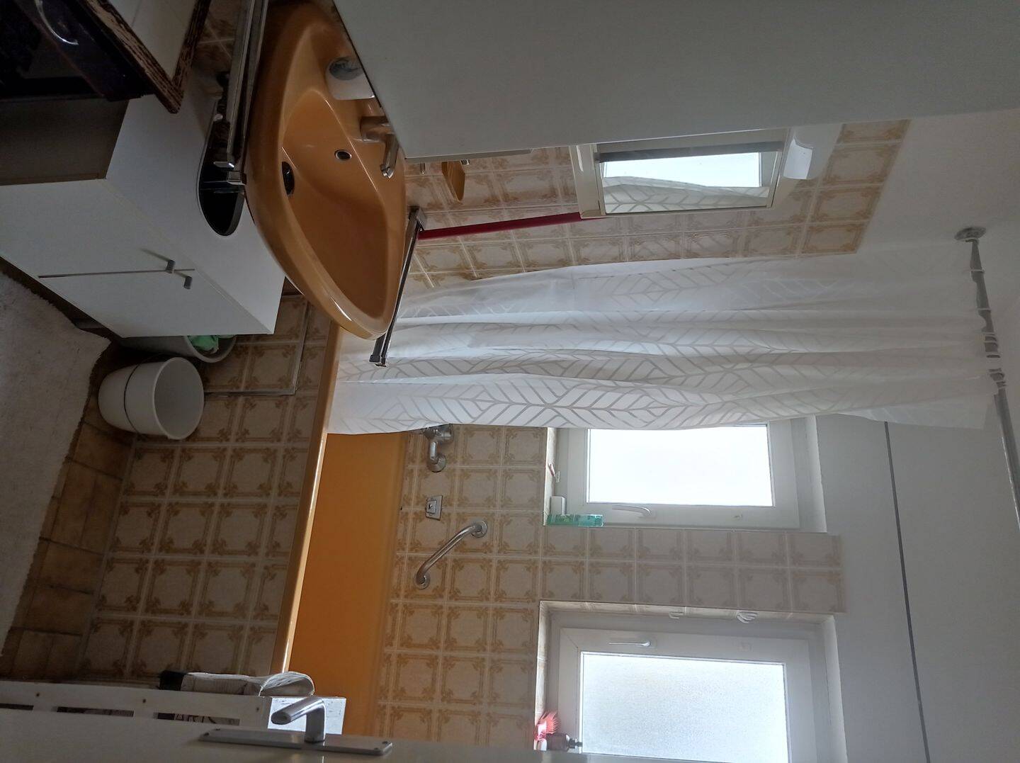 WG Zimmer in einer 3 Frauen Wohnung bis 31 August oder 30 September – Schwäbisch Gmünd – Vorschaubild 6