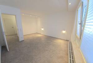 Neu umgebaute Traumwohnung in zentraler Lage von Memmingen – 87700 Memmingen – Vorschaubild 4