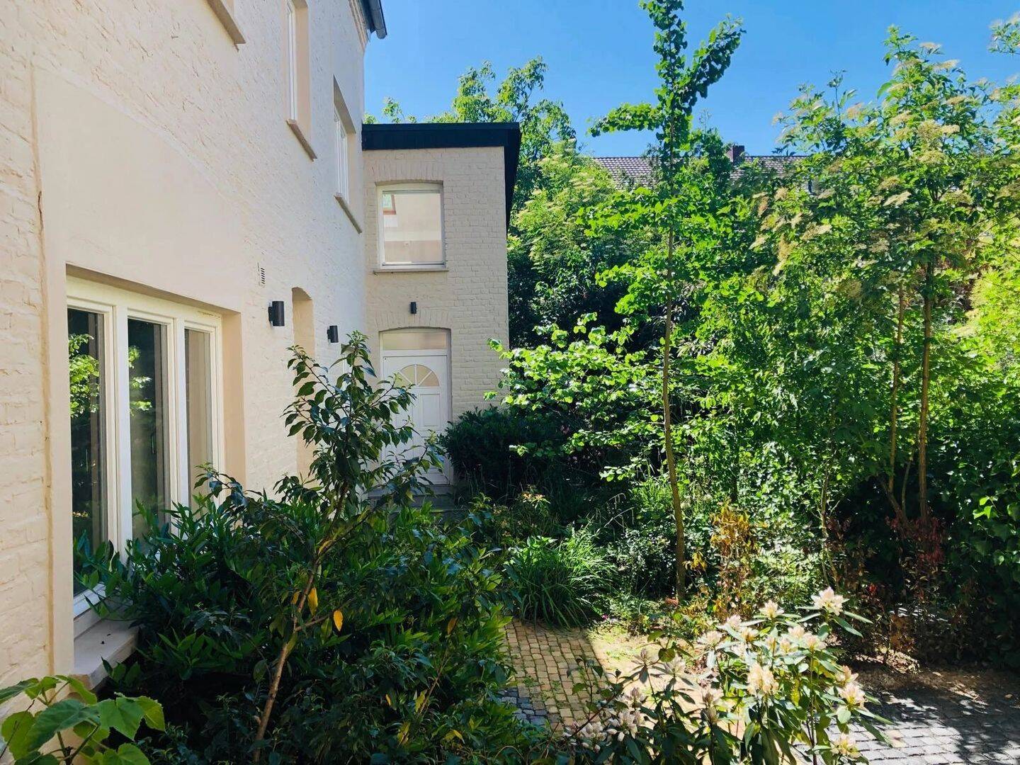 Saniertes Lofthaus in Bestlage von Bonn-Beuel/tlw. hohe Decken /5 Zi./Sonnenterrasse+kleiner Garten