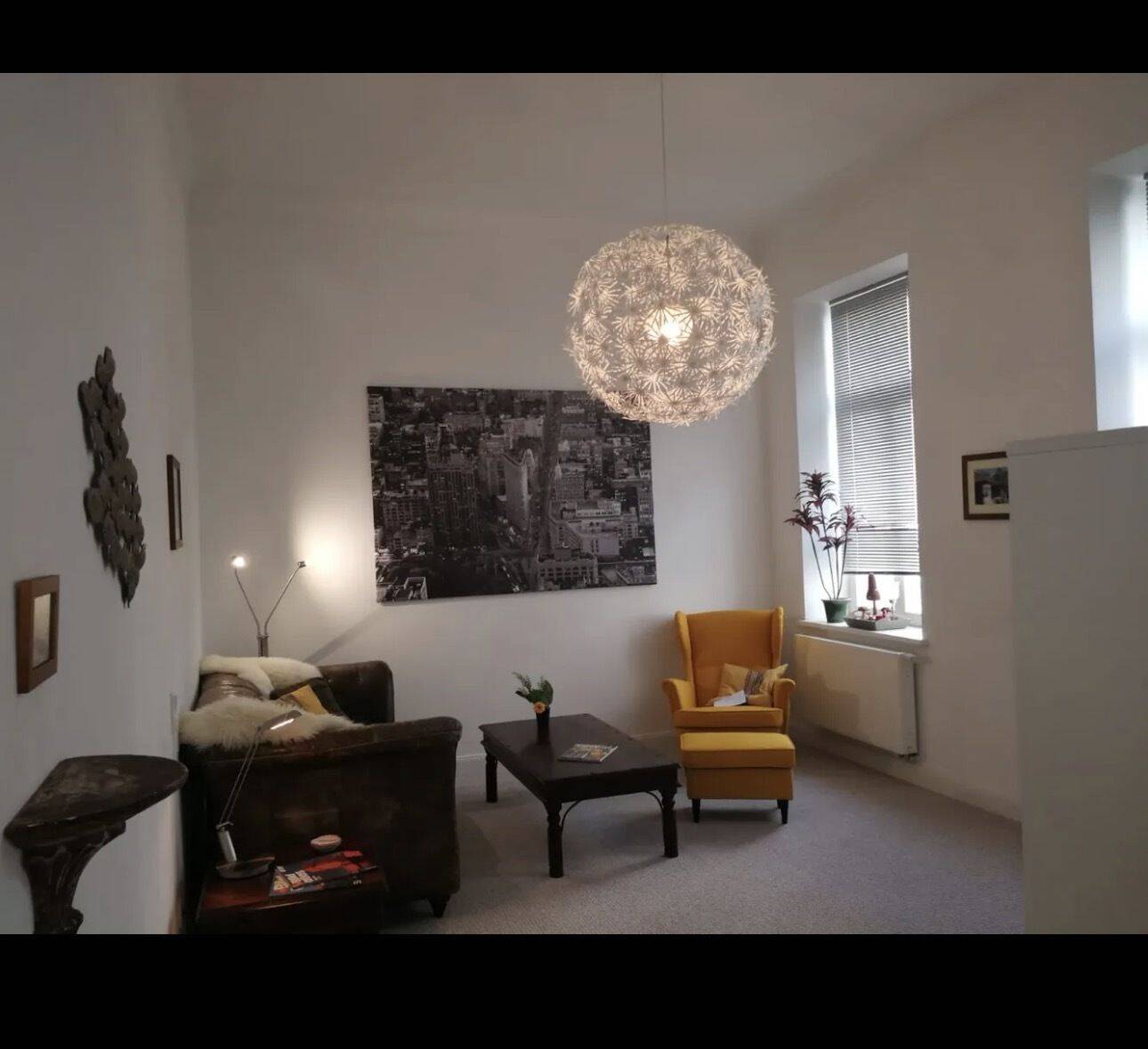 Repräsentatives Jugendstil-Mehrfamilienhaus mit Entwicklungspotenzial und modernisierter Gebäudesubsta – Krefeld – Vorschaubild 3