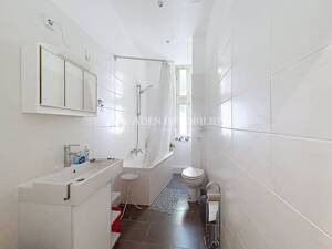 Voll möblierte 2-Zimmer-Altbauwohnung mit Balkon und Wirtschaftsraum – 10585 Berlin – Vorschaubild 7