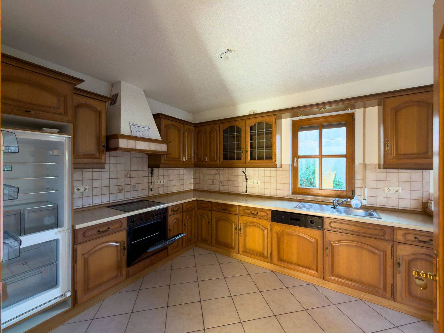 Einfamilienhaus am Fasanenring Preißelpöhl Plauen - Carport_400m² Grundstück - zum Kauf – Plauen – Vorschaubild 6