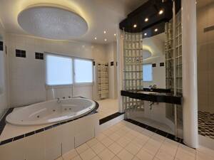 Exklusive Penthouse-Wohnung in zentrumsnaher Wohnlage von Weiden – 92637 Weiden in der Oberpfalz – Vorschaubild 6