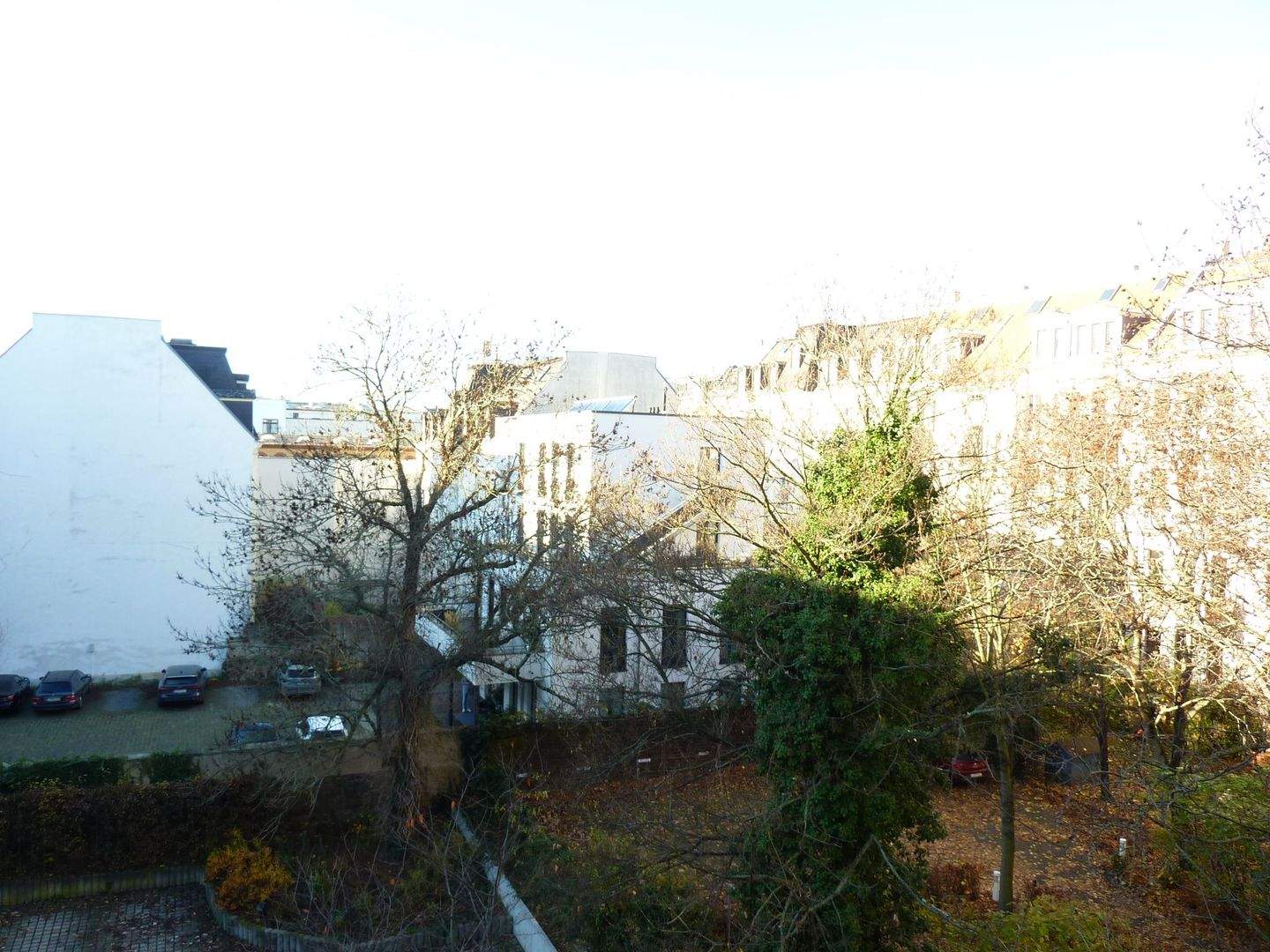 6-Raum-Wohnung * 2 Balkone * 3 Bäder * Parkett * Waldstraßenviertel