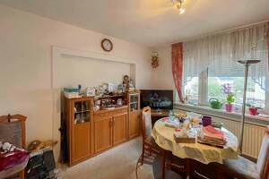 Handwerker-Chance in ruhiger Lage: Großzügige 3-Zimmer-Wohnung mit Gestaltungspotenzial (Erbpacht) – 23556 Lübeck – Vorschaubild 8